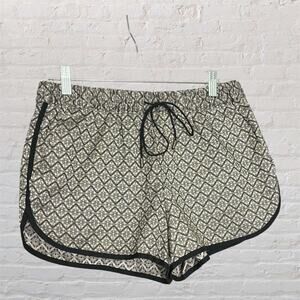 Victoria’s Secret‎ Black White Lounge Shorts Medium Printed Drawstring